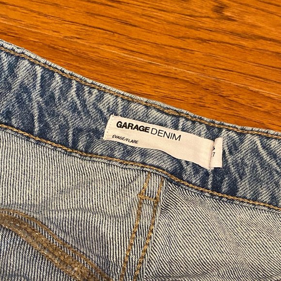 Flare Jeans - Picture 6 of 7